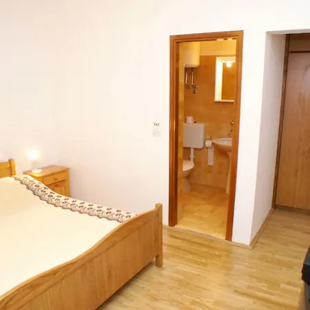 4339e Апартаменты Завалатица